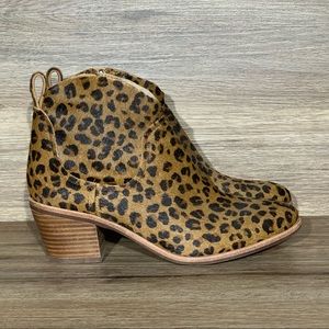 UGG Kingsburg Leopard Print Calf Hair Ankle Boot